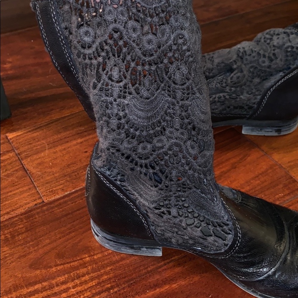 Free people crochet boots